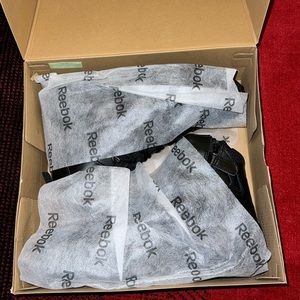 Never worn Reebok work boots